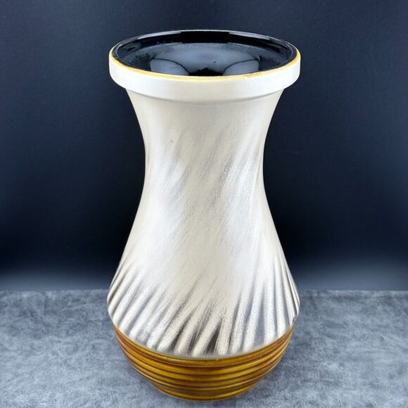 Vintage Sylvac Pottery #4581 Vase England Beige Brown 1960s Retro 9" H - Picture 3 of 7